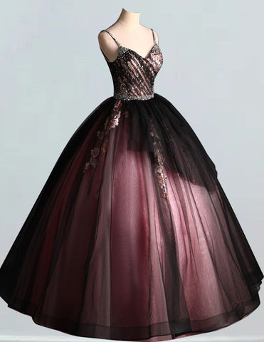 Elegant purple lace applique V-neck prom gown with spaghetti straps for girls1 Elegant purple lace applique V-neck prom gown with spaghetti straps for girls1