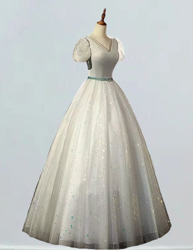 Elegant plus size silver gray sparkle tulle evening gown with V-neck for girls' prom and formal events2 Elegant plus size silver gray sparkle tulle evening gown with V-neck for girls' prom and formal events2