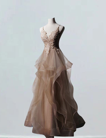 Elegant beaded V-neck lace applique prom ball gown with straps for girls1 Elegant beaded V-neck lace applique prom ball gown with straps for girls1