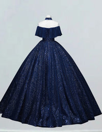 a dress on a mannequin mannequin mannequin mannequin
