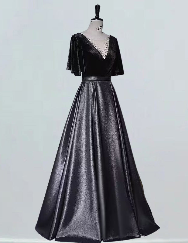 Black V-neck velvet satin prom gown with beaded short sleeves, floor-length evening dress for formal parties0