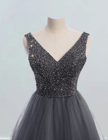 Elegant V-Neck Tulle Prom Dress with Rhinestone Beading for Girls0