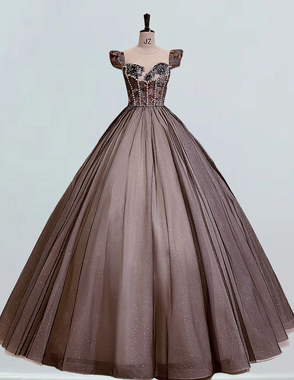 a dress on a mannequin on a mannequin