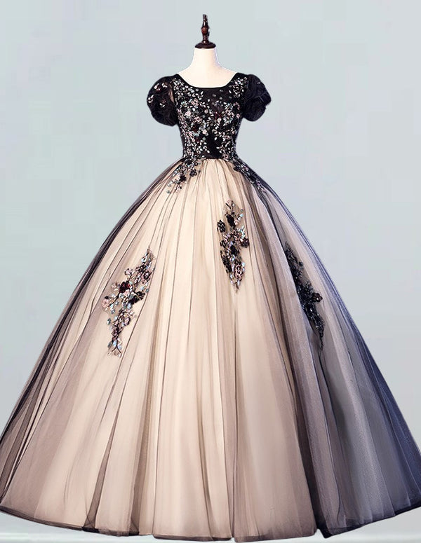 a black and white dress on a mannequin
