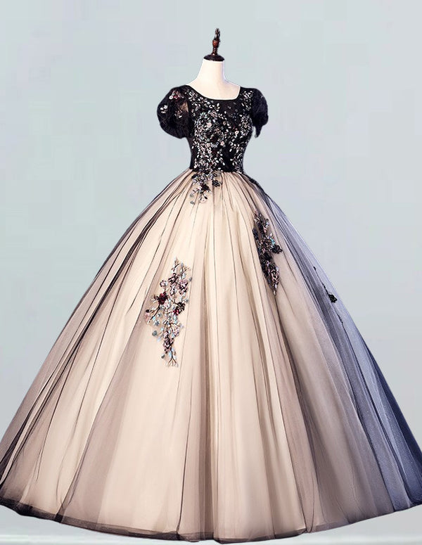 a black and white dress on a mannequin