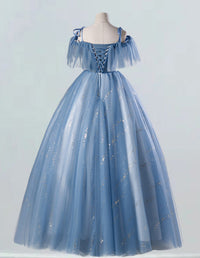 a dress on a mannequin on a mannequin
