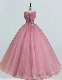 Elegant lace applique tulle quinceanera dress with beading and bowknot for girls' formal events, including prom and bridesmaid dresses, ball gowns, and evening attire3