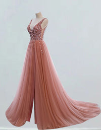 a dress is displayed on a mannequin