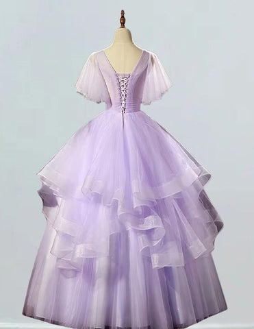 Lavender V-Neck Prom Dress with Pleated Floral Design | Girls' Elegant Evening Gown0