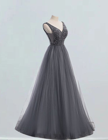 Elegant V-Neck Tulle Prom Dress with Rhinestone Beading for Girls1